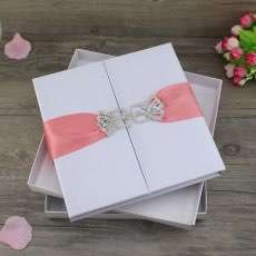 Silk Box Invitation with Paper Box Wedding Invitation Card with Delicate Ribbon Buckle